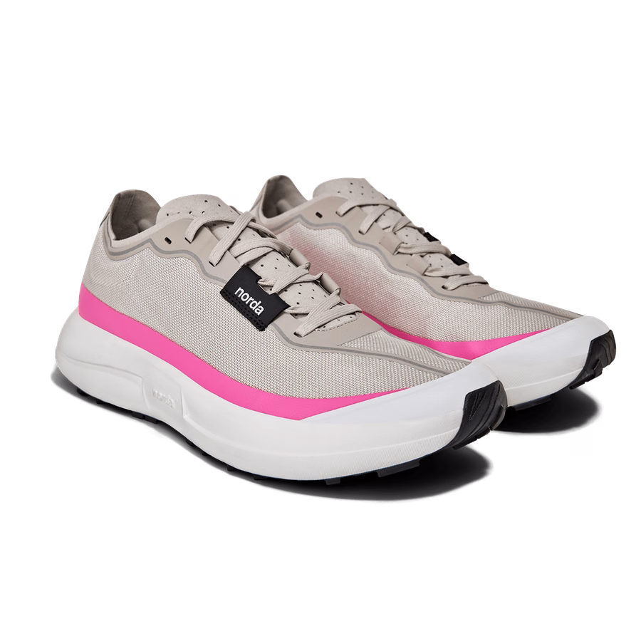 Chaussures de course sur sentier légères pour hommes - Comet 005