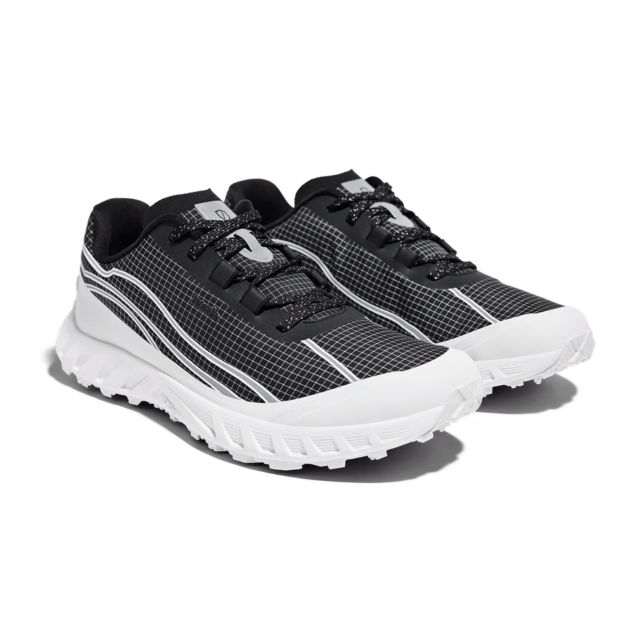 Chaussures de trail running femme Summit Black 002