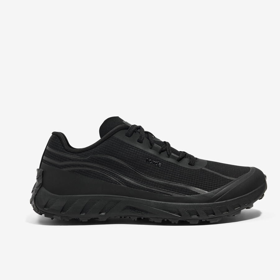 chaussures de trail pour femmes - noir furtif 002