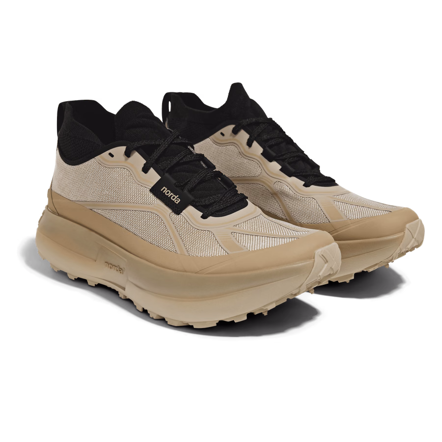 Chaussures de course sur sentier légères pour femmes - Strato 055